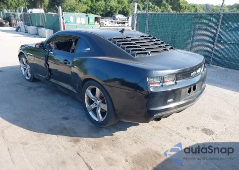 2013 Chevrolet Camaro Ls z USA, uszkodzony, nr VIN 2G1FA1E3XD9118383